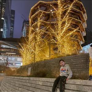 Meet your Posher, Narcisa